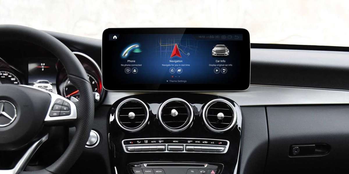 What features does the BMW navigation system have?