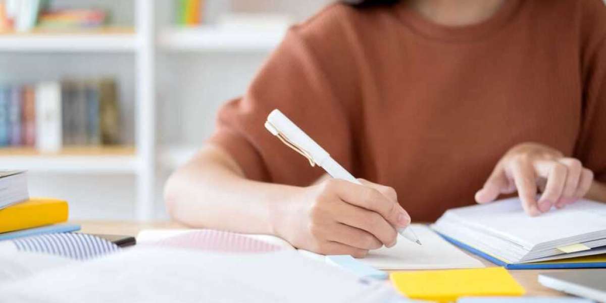 Online Assignment Writing Services in India: A Comprehensive Solution for Academic Success