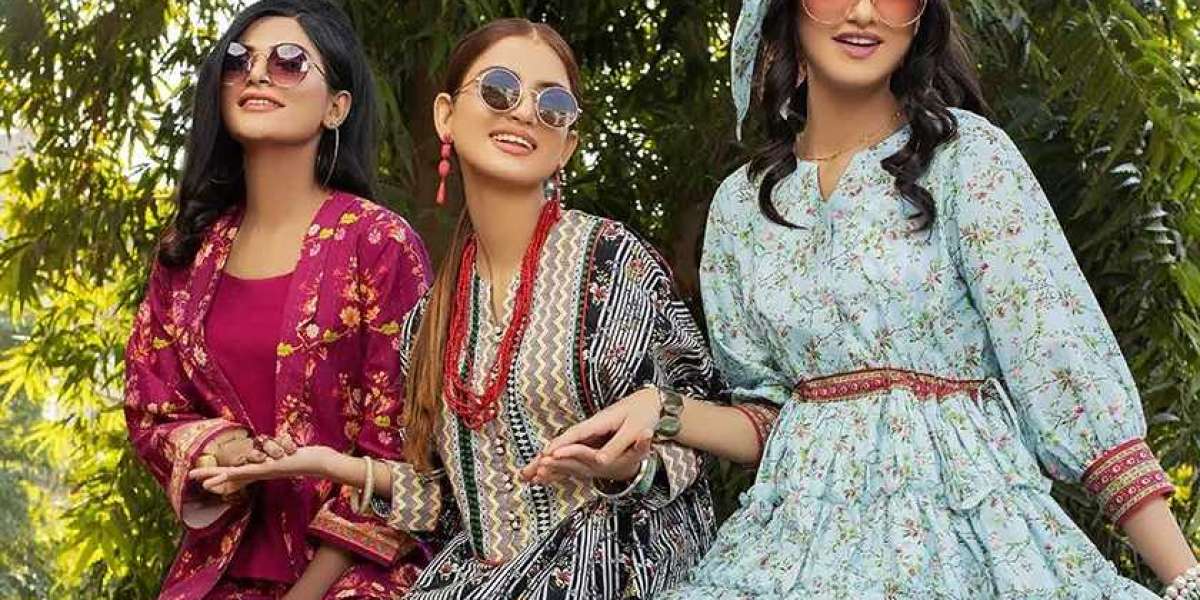 Top Trends in Gul Ahmed Winter Lawn Collections