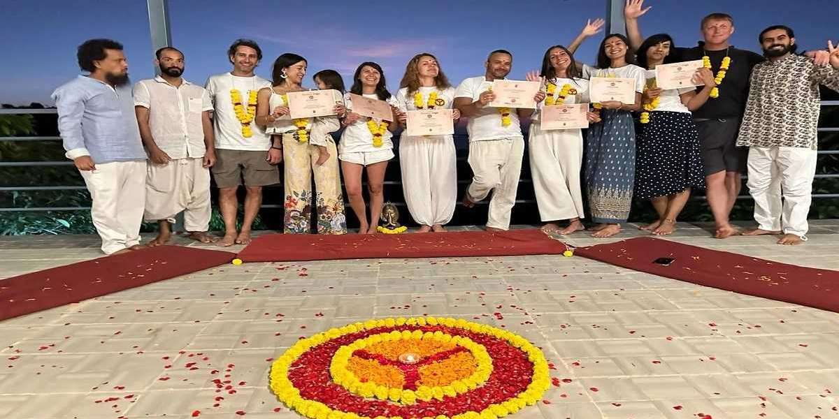 Rejuvenate Your Mind and Body at Oceanic Yoga Classes in Goa