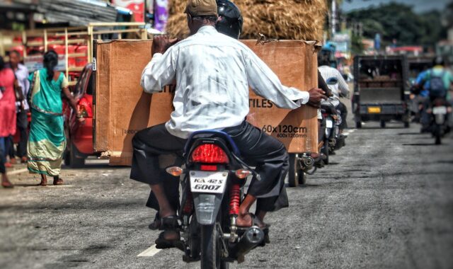 motorcycle, package, parcel delivery, india, transport, package transport, traffic, extra-wide, new tv, parcel delivery, parcel delivery, parcel delivery, parcel delivery, parcel delivery, india